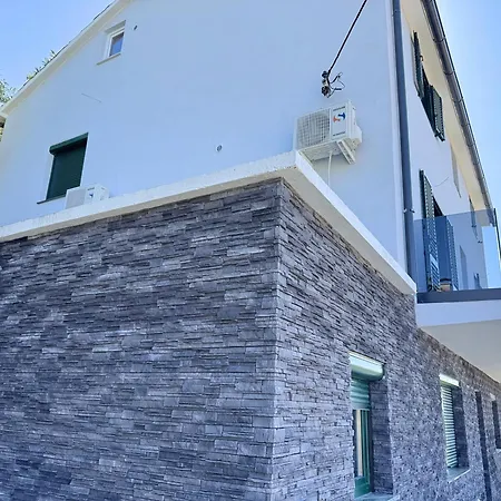 Paradise Apartman Lopar