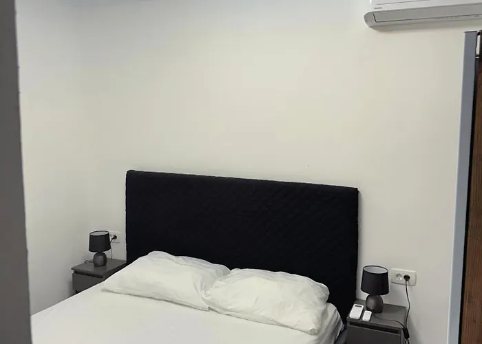 Apartment Paradise *